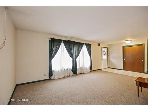 18530 Bock Rd, Lansing, IL 60438 photo 2