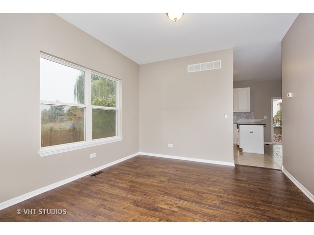 1813 Arbor Falls Dr, Plainfield, IL 60586 photo 5