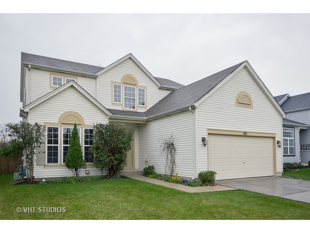 1813 Arbor Falls Dr, Plainfield, IL 60586 photo 1