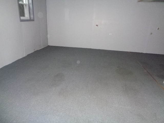 840 E 152nd St, Phoenix, IL 60426 photo 9