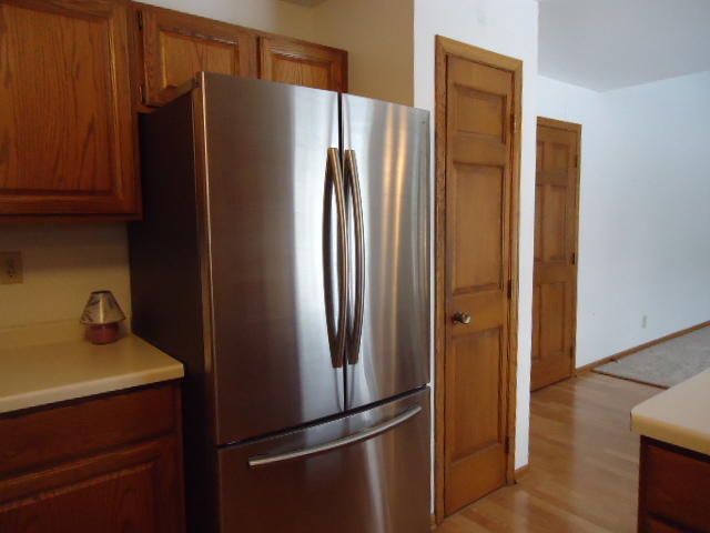 2202 N Long Ln, Mchenry, IL 60051 photo 5