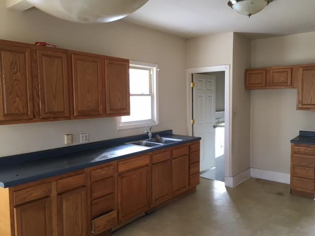 1006 S 3rd Ave, Kankakee, IL 60901 photo 7
