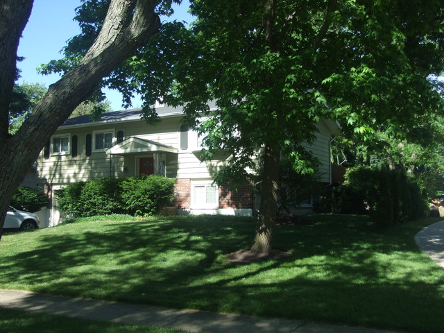 1535 Jefferson Rd, Hoffman Estates, IL 60169 photo 2