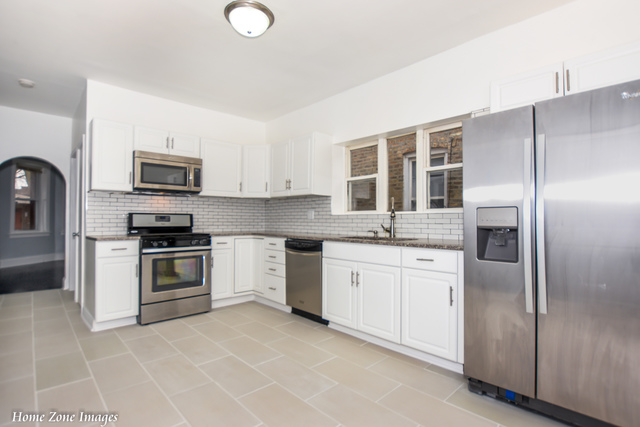 3228 S Springfield Ave, Chicago, IL 60623 photo 3
