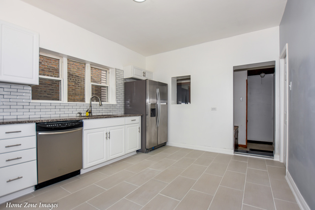 3228 S Springfield Ave, Chicago, IL 60623 photo 2