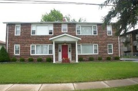 1275 N Mclean Blvd, Elgin, IL 60123 photo 1
