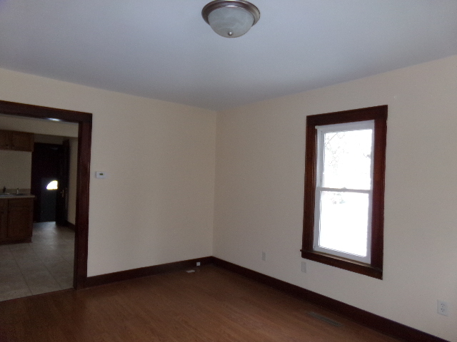1516 S 7th Ave, Kankakee, IL 60901 photo 6