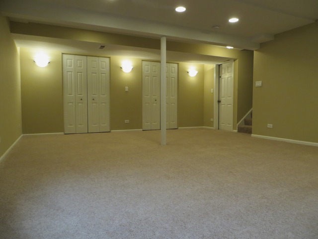 40 E Old Mill Trl, Antioch, IL 60002 photo 9