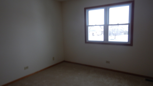 3905 Edgewater Dr, Hazel Crest, IL 60429 photo 12