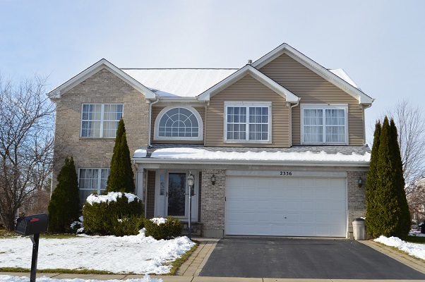 2336 Poets Ln, Algonquin, IL 60102 photo 1