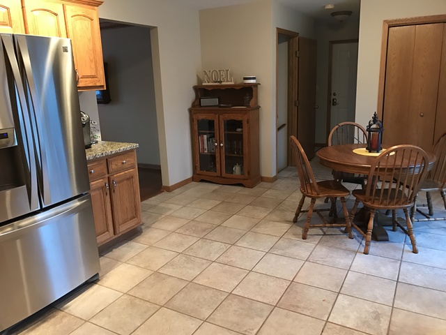819 Burla Dr, Morris, IL 60450 photo 4