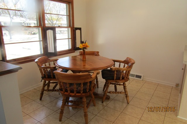420 S Walnut St, Itasca, IL 60143 photo 8