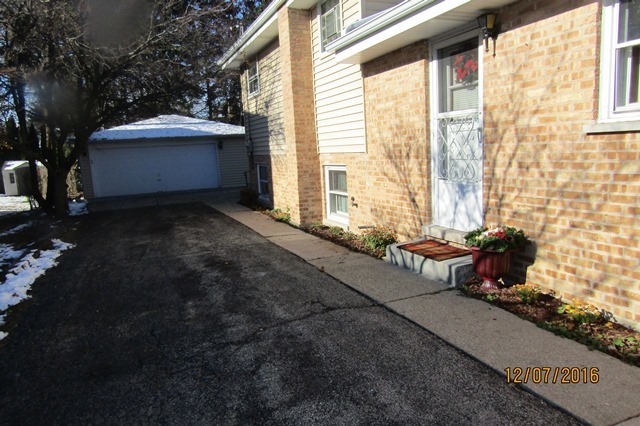 420 S Walnut St, Itasca, IL 60143 photo 4