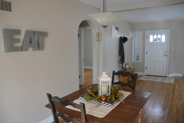 420 E Bradshaw St, Dixon, IL 61021 photo 4