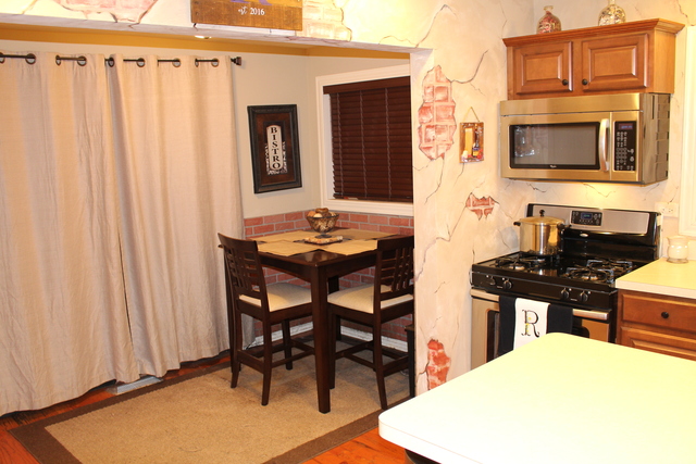 1285 Henry Ave, Des Plaines, IL 60016 photo 15