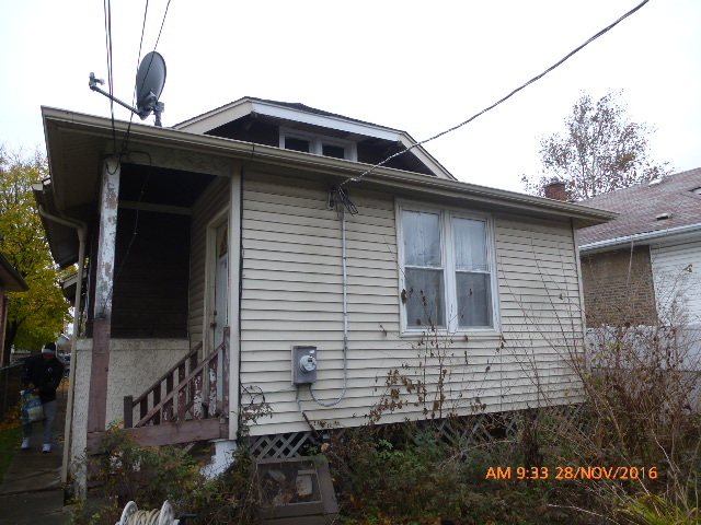 11441 S Lowe Ave, Chicago, IL 60628 photo 14