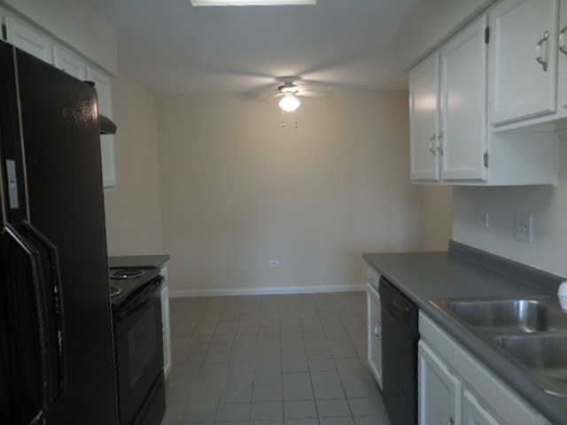 538 Commanche Trl, Wheeling, IL 60090 photo 7