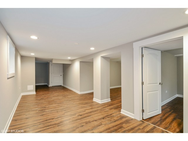1655 E 84th St, Chicago, IL 60617 photo 15