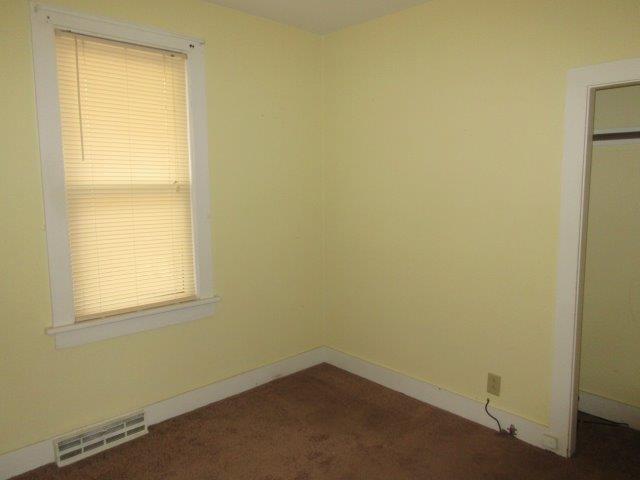 506 E 7th St, Sterling, IL 61081 photo 5