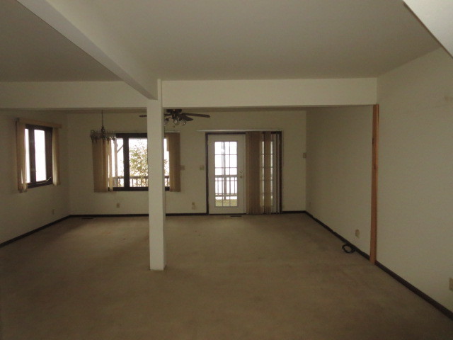 146 Eagle Point Rd, Fox Lake, IL 60020 photo 5