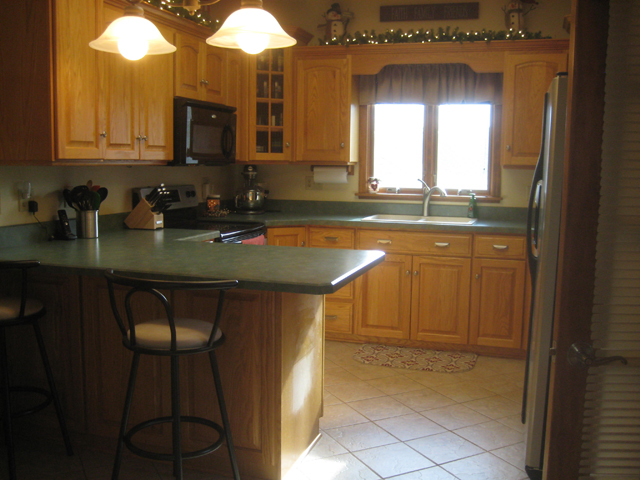 1127 Prospect Ave, Peru, IL 61354 photo 8