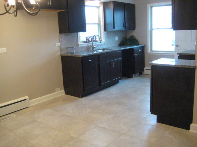 36 W 35th Pl, Steger, IL 60475 photo 8