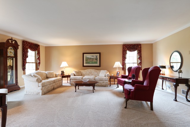 2703 Old Mill Ln, Rolling Meadows, IL 60008 photo 4