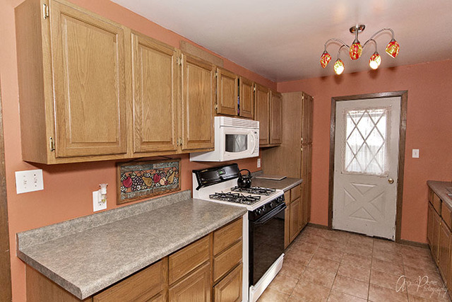 1910 N North Ave, Mchenry, IL 60050 photo 5