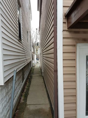 4224 S Artesian Ave, Chicago, IL 60632 photo 22