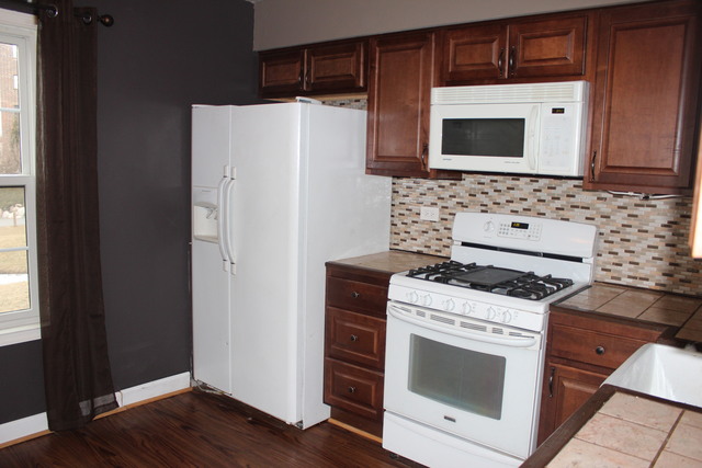 700 Wakefield Rd, Gurnee, IL 60031 photo 5