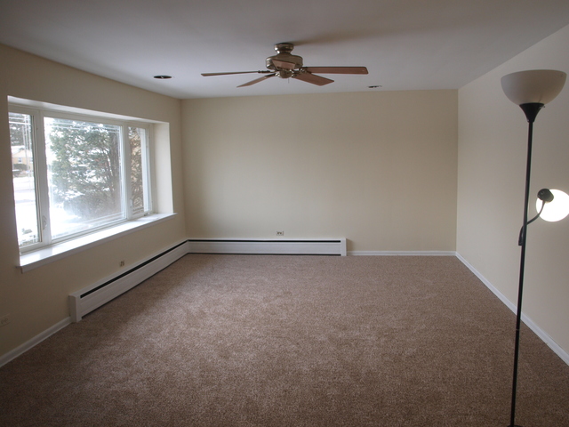 102 S Mount Prospect Rd, Mount Prospect, IL 60056 photo 8