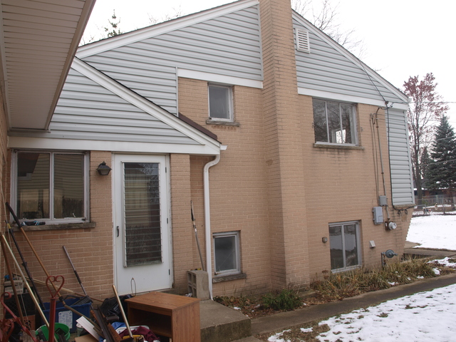102 S Mount Prospect Rd, Mount Prospect, IL 60056 photo 3
