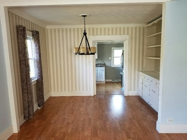 31 W768 Orchard Ln, Wayne, IL 60184 photo 5