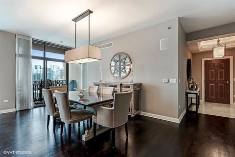 21 E Huron St #2405, Chicago, IL 60611 photo 4