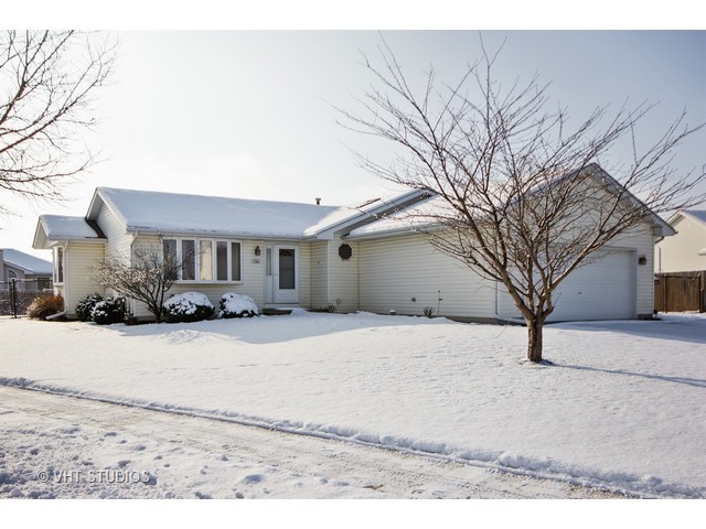 1901 Cumberland Ct, Plainfield, IL 60586 photo 1