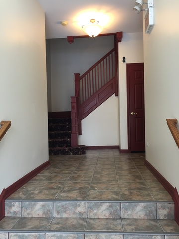 348 E 41st St #2, Chicago, IL 60653 photo 5