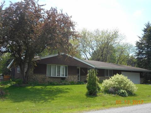 903 Oeffling Dr, Mchenry, IL 60051 photo 1