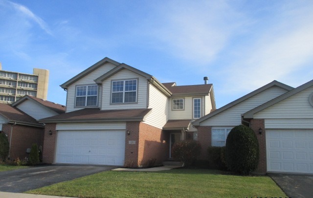 23 Cunningham Ln, Park Forest, IL 60466 photo 1