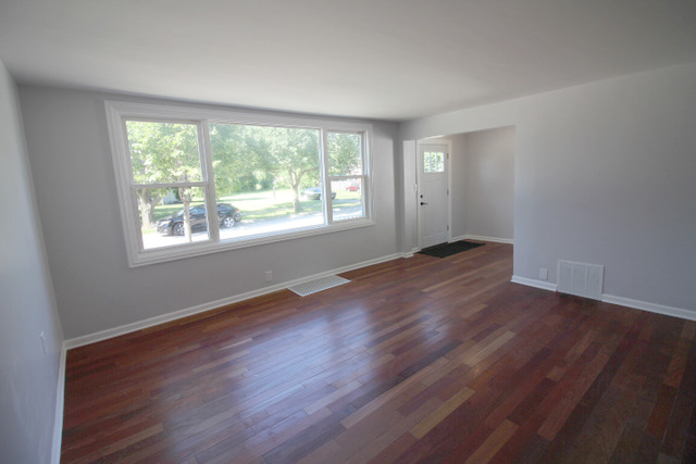 917 North Ave, Des Plaines, IL 60016 photo 5