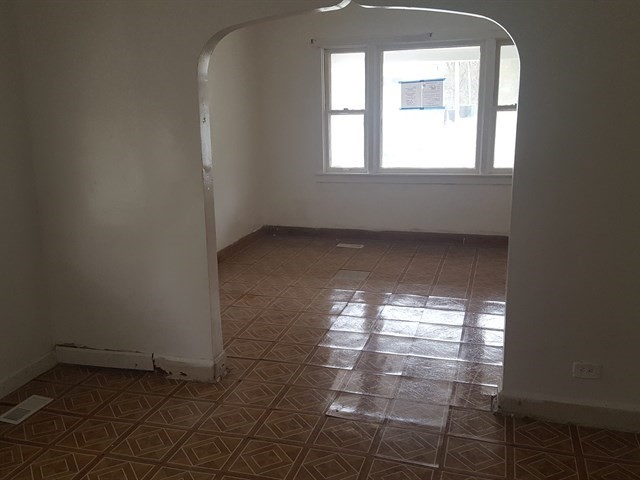 150 E 120th Pl, Chicago, IL 60628 photo 5
