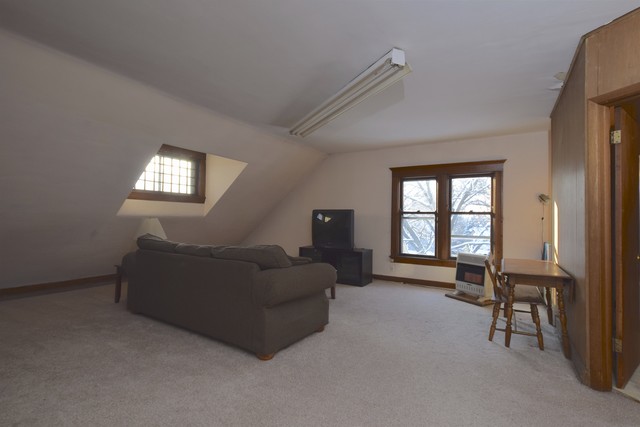 116 N View St, Aurora, IL 60506 photo 21