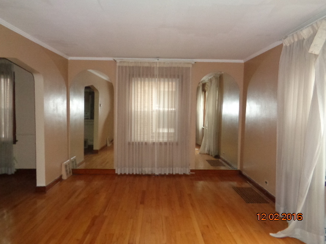 2123 S 24th Ave, Broadview, IL 60155 photo 2
