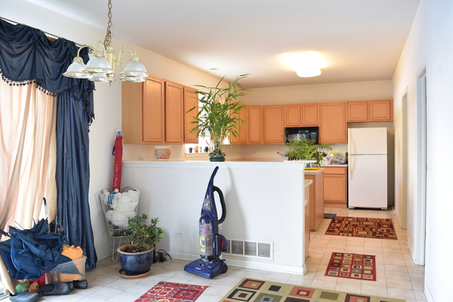 3172 Thunderbird Ct, Aurora, IL 60503 photo 6
