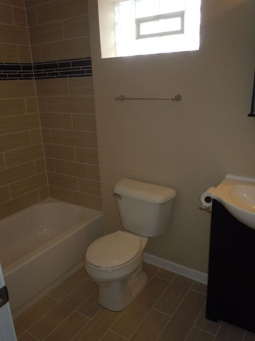 1672 Webster Ln, Des Plaines, IL 60018 photo 13