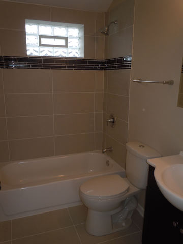 1672 Webster Ln, Des Plaines, IL 60018 photo 9