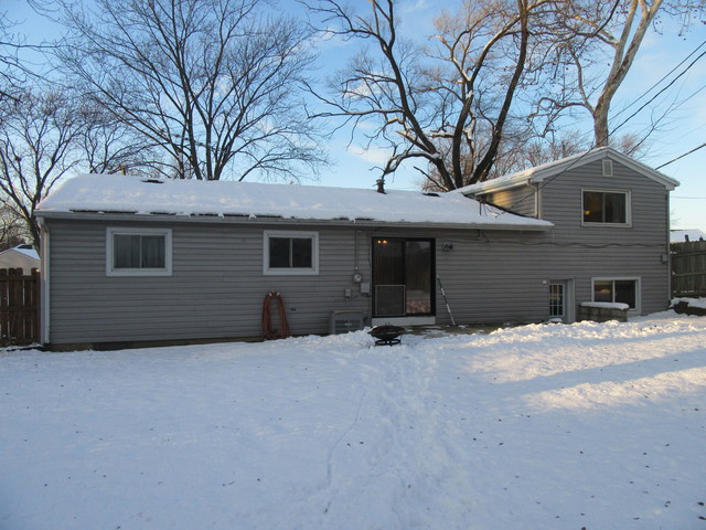 525 E Altgeld Ave, Glendale Heights, IL 60139 photo 13