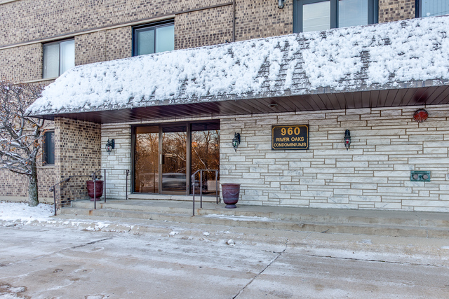 960 S River Rd #406, Des Plaines, IL 60016 photo 13