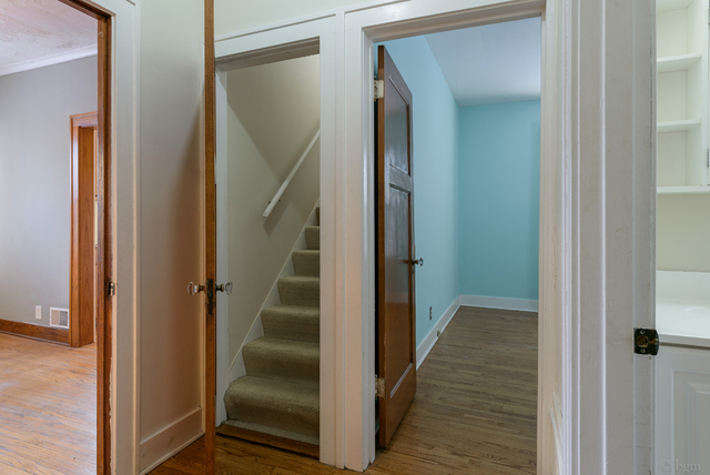 336 N Worth Ave, Elgin, IL 60123 photo 6