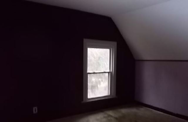 214 E Spruce St, Chatham, IL 62629 photo 7