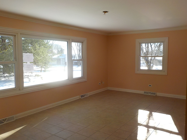 12 N174 Westview St, Elgin, IL 60123 photo 11